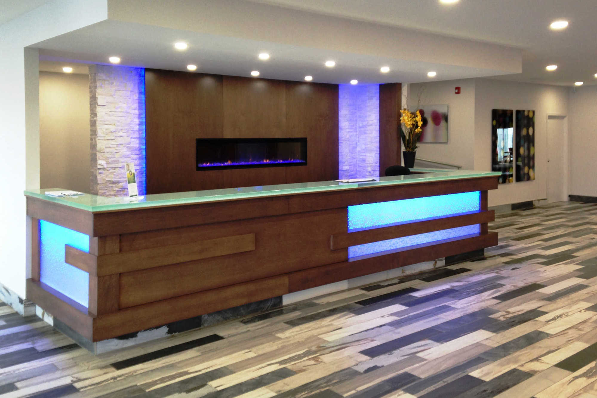 Quality Inn New Liskeard Интерьер фото
